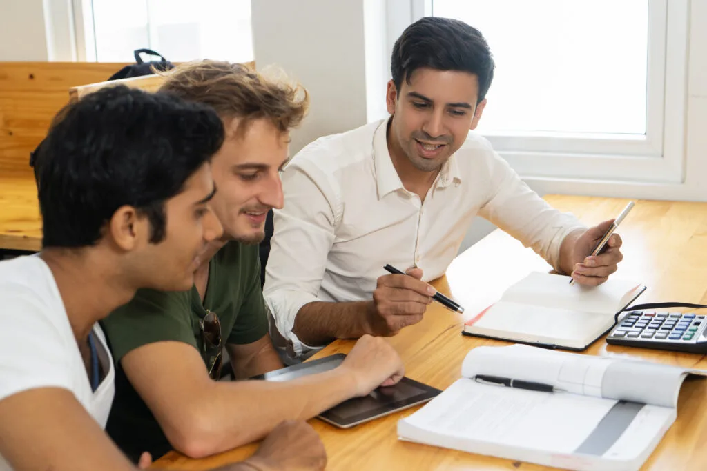 Team sharing project details